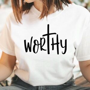 White 'Worthy' Graphic T-Shirt